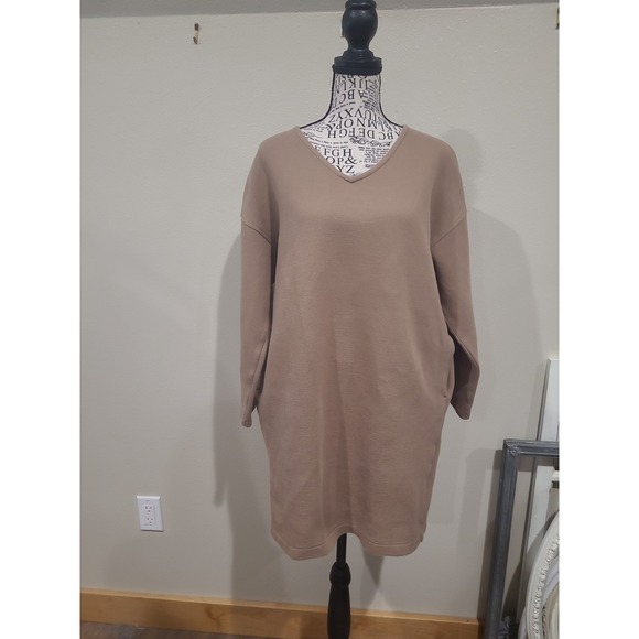 Uniqlo Dresses & Skirts - Uniqlo Women SZ L Brown V-Neck 3/4 Sleeve Sweater Dress w/pockets minalmalist